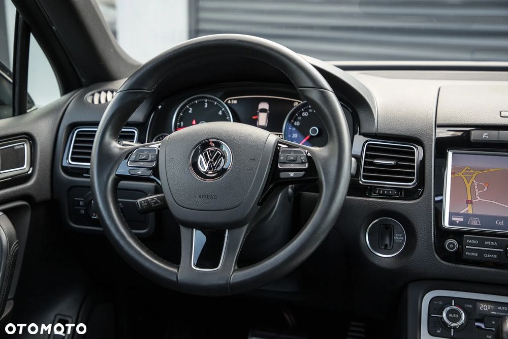 Volkswagen Touareg 3.0 V6 TDI 4XMot BMT - 32