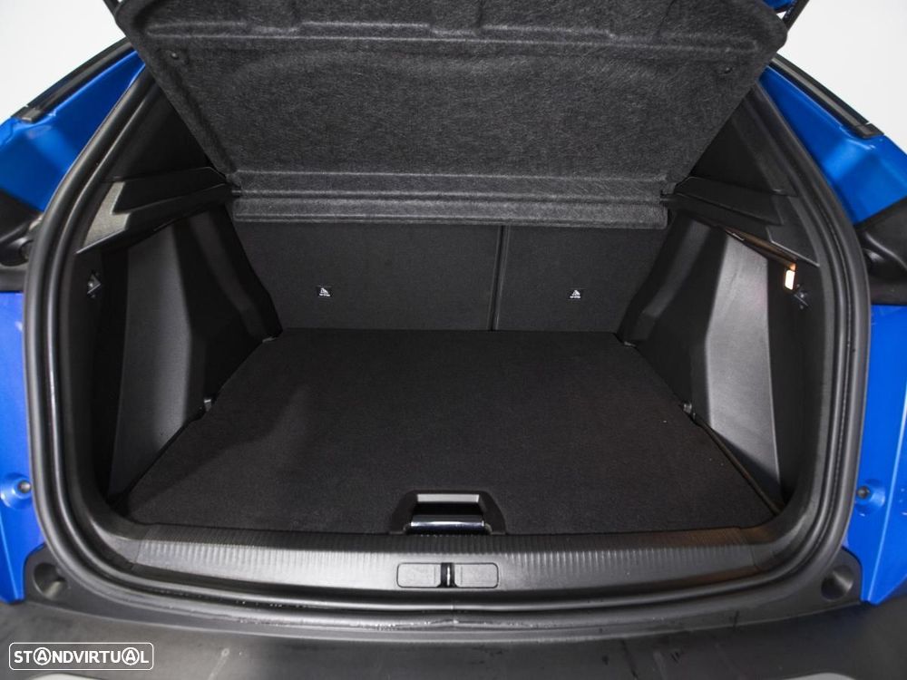 Peugeot 2008 1.2 PureTech Allure EAT8 - 12