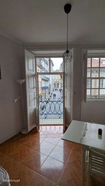 Apartamento T1 Rua dos Caldeireiros - Grande imagem: 4/7