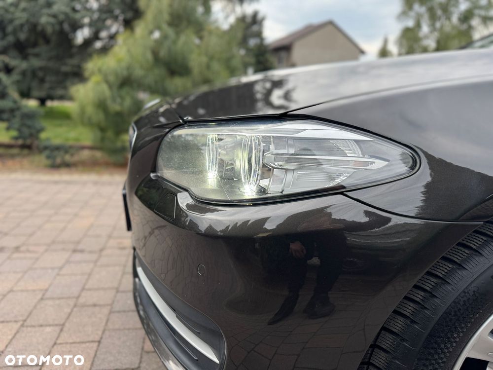 BMW Seria 5 520d - 13