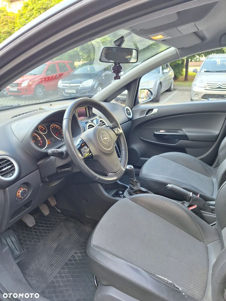 Opel Corsa 1.3 CDTI Enjoy - 18