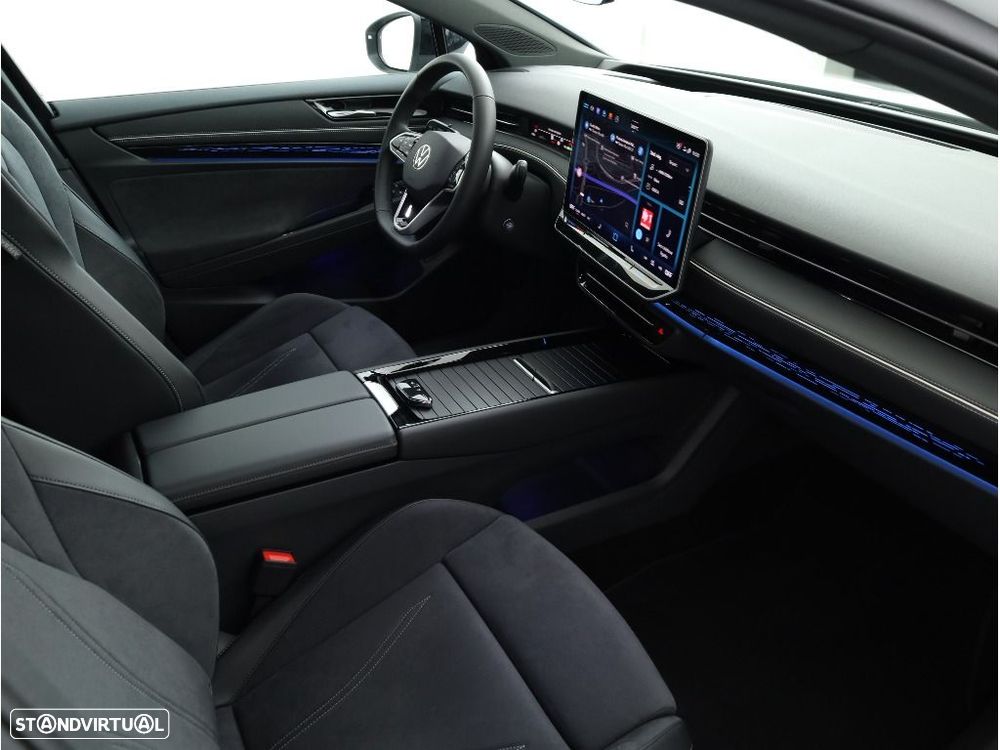 VW ID.7 77 kWh Pro Urban - 25