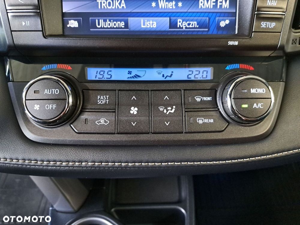 Toyota RAV4 Hybrid Premium 4x4 - 28