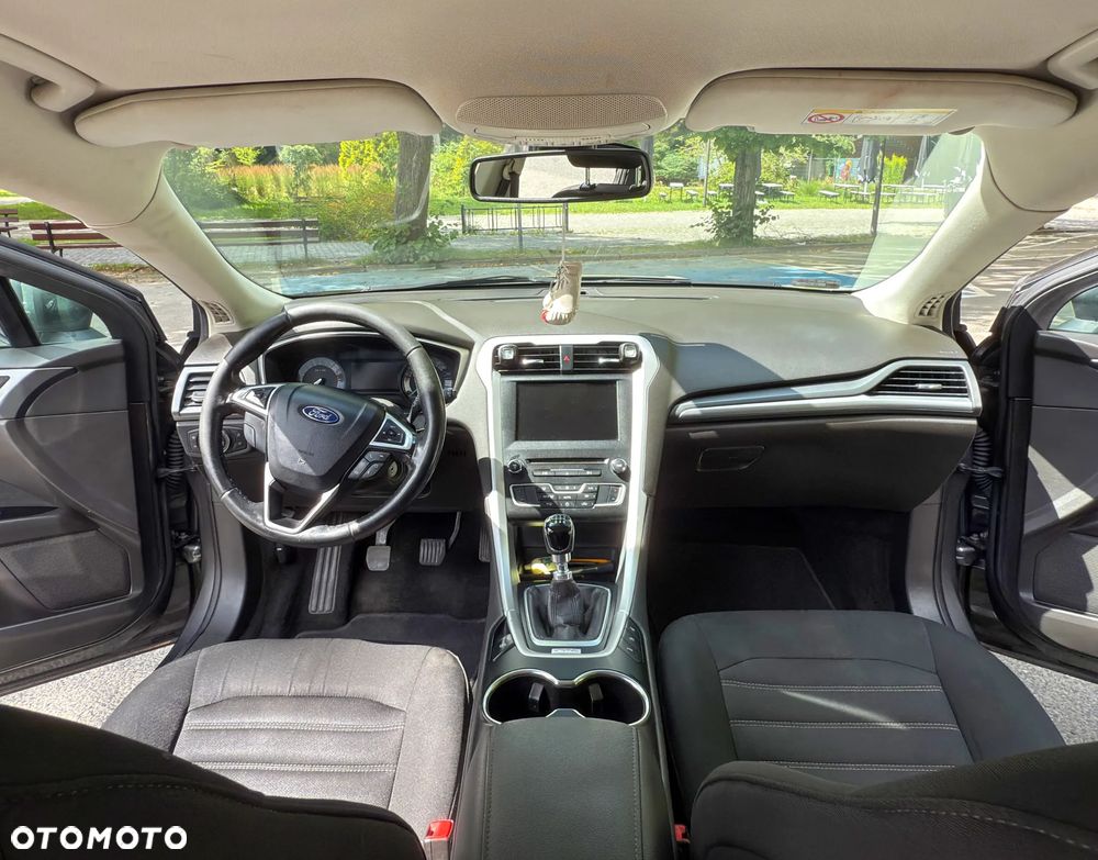Ford Mondeo 1.5 EcoBoost Ambiente - 13