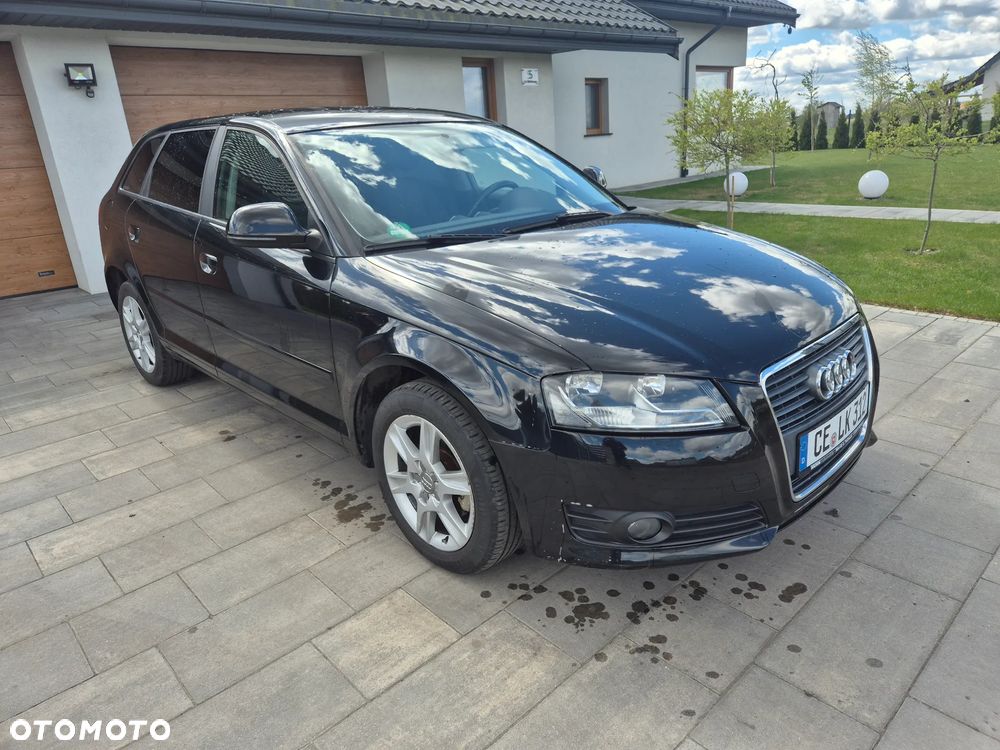 Audi A3 Sportback 1.6 Attraction - 3