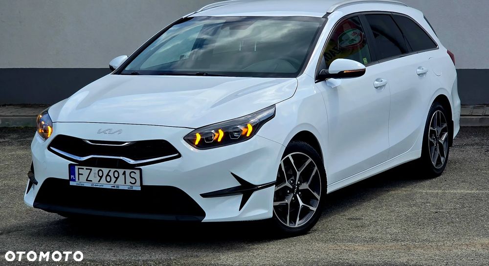 Kia Ceed 1.5 T-GDI Business Line Plus - 1