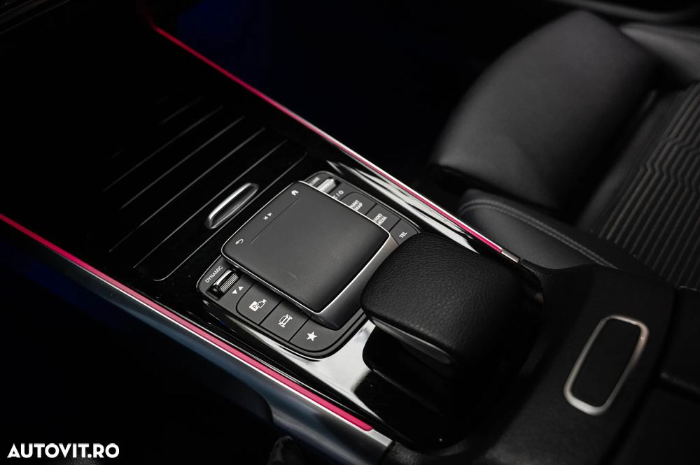 Mercedes-Benz GLB 220 d 8G-DCT Progressive - 14