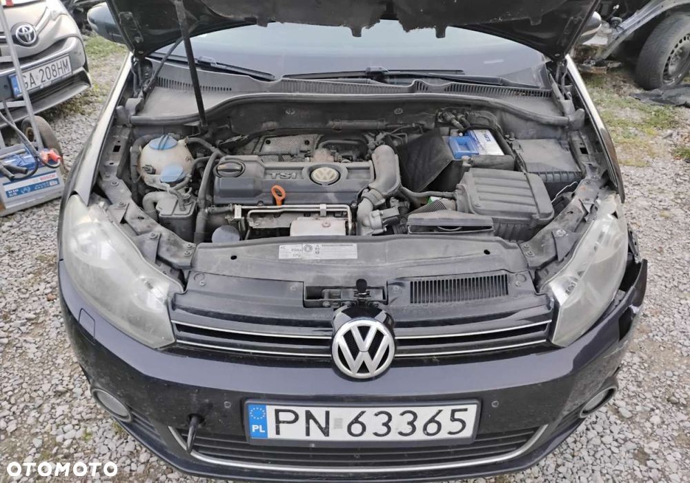 Volkswagen Golf - 4