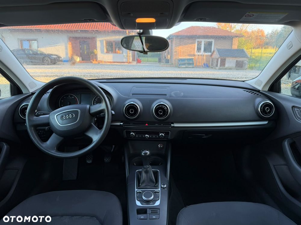 Audi A3 Sportback - 5