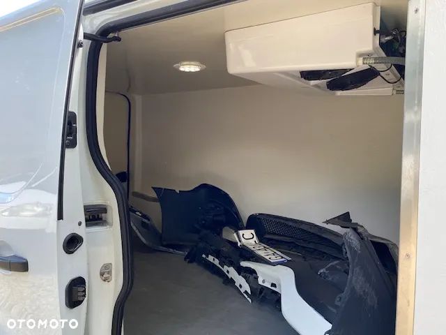 Renault TRAFIC - 7