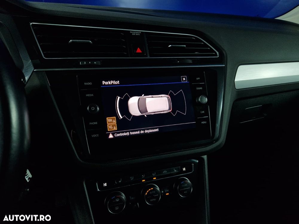 Volkswagen Tiguan 2.0 TDI DPF DSG Comfortline - 22