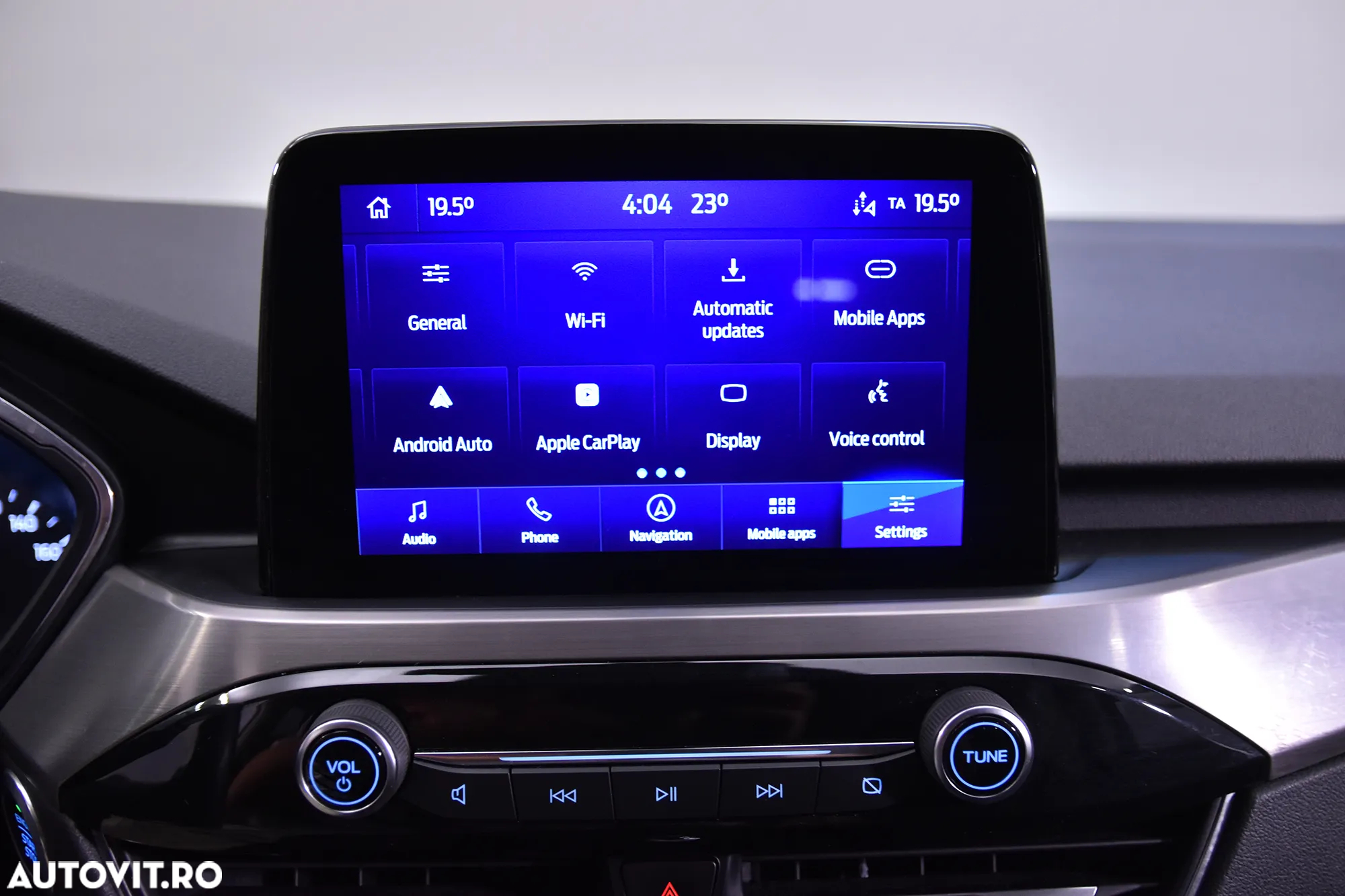 Ford Kuga - 18