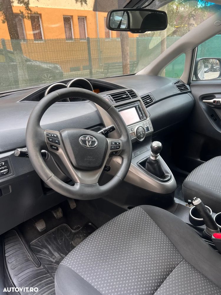 Toyota Verso 2.0 D-4D DPF Sol - 3