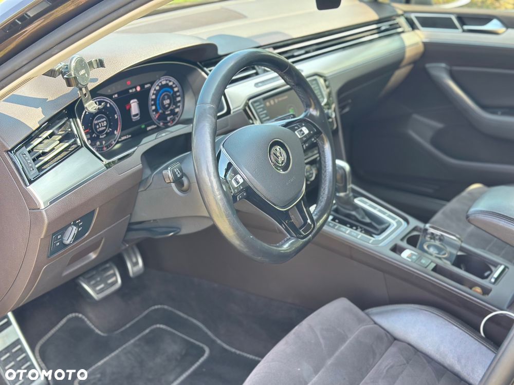 Volkswagen Passat 2.0 TDI BMT Highline DSG - 10