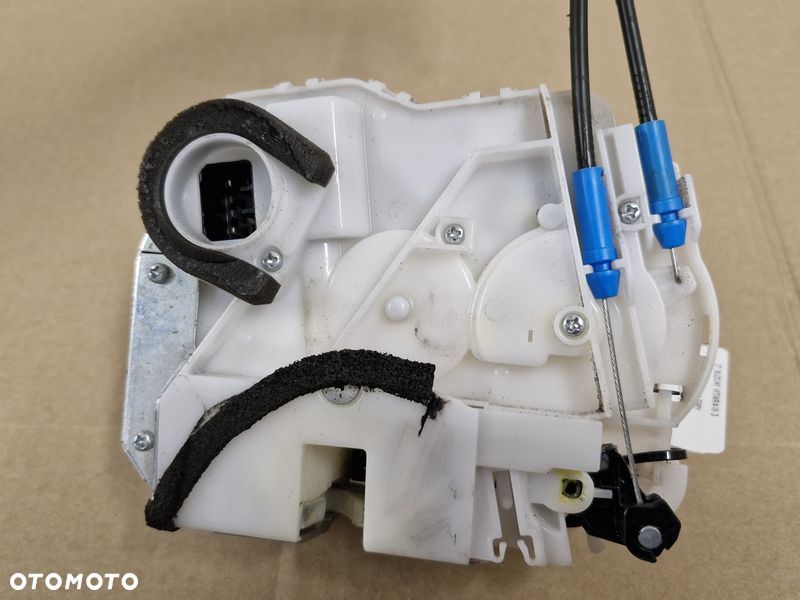 SUZUKI VITARA III 3 ZAMEK DRZWI LEWY PRZÓD PRZEDNI 6 PIN UK 82202-54PB2 - 6