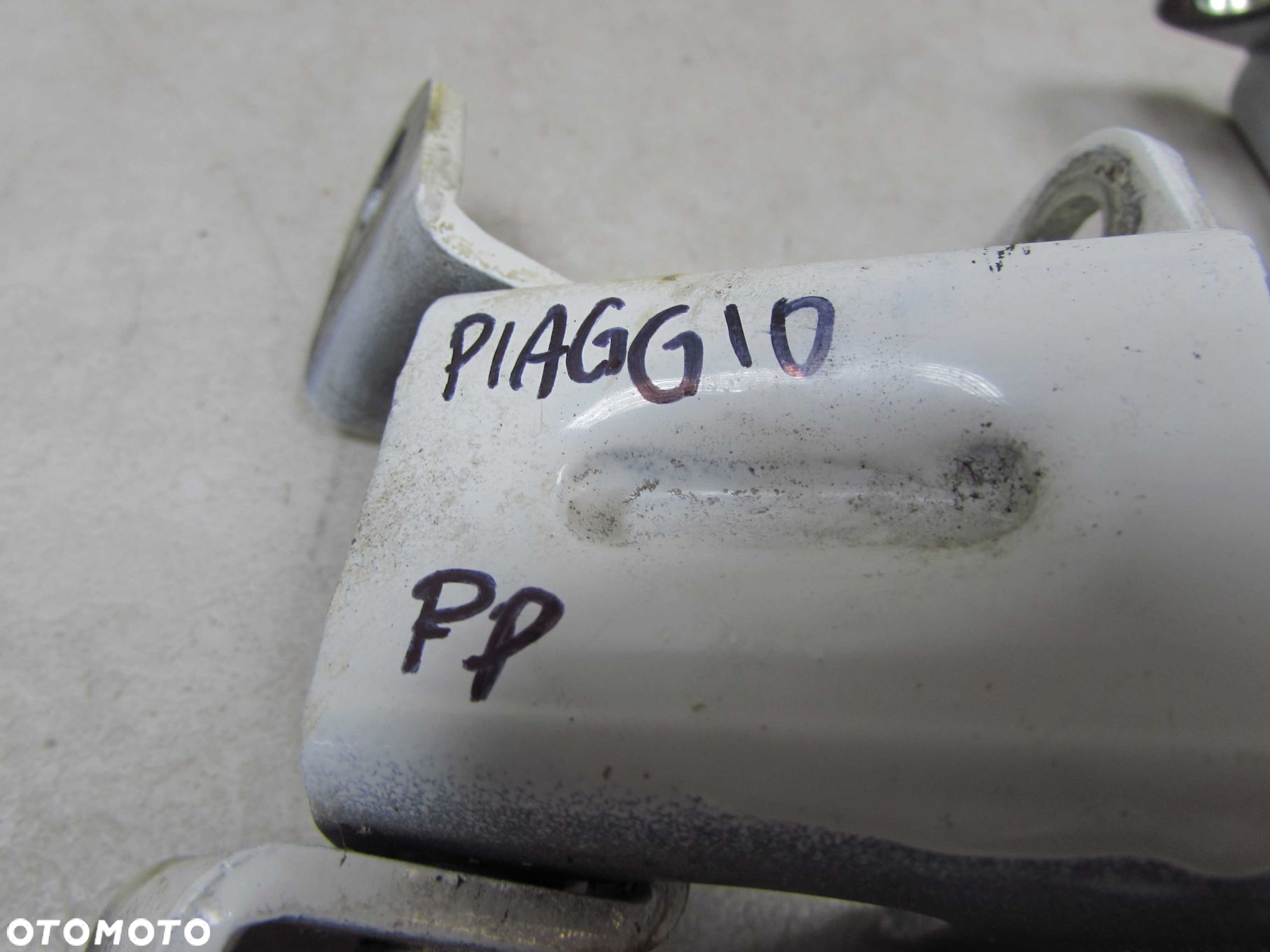 PIAGGIO PORTER PFAU QUARGO 06-18 ZAWIASY DRZWI PRAWY PRZOD - 8
