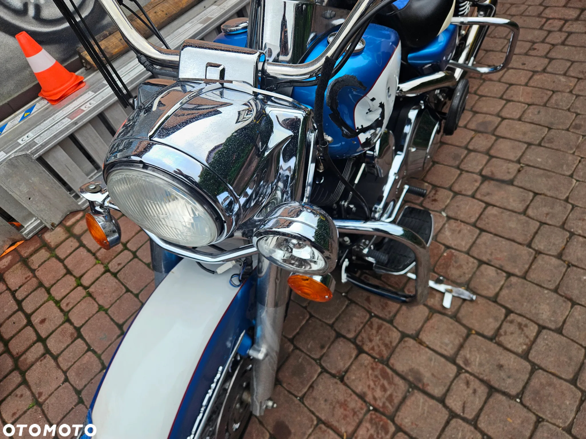 Harley-Davidson Touring Road King - 12