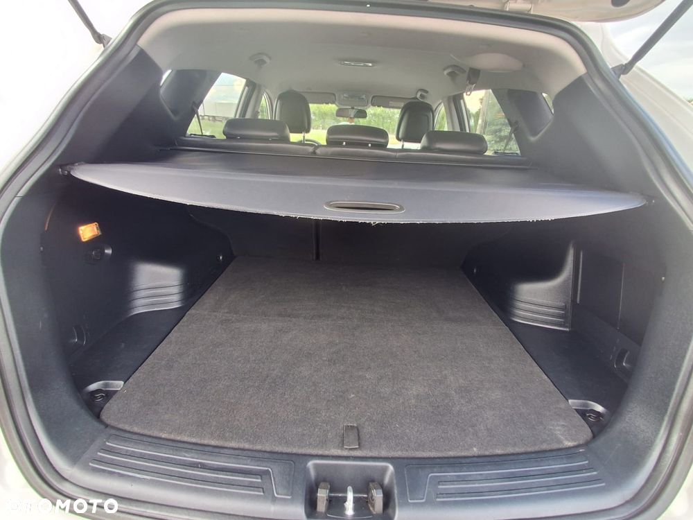 Hyundai ix35 1.7 CRDi Comfort 2WD - 18