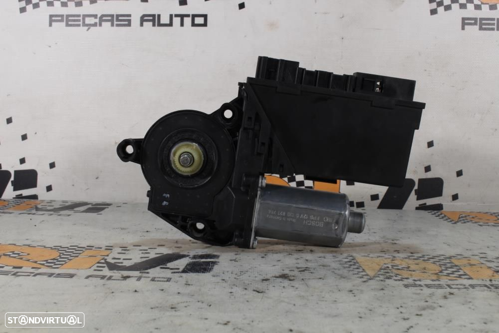 Motor Do Elevador De Vidro Frente Direito Audi A4 (8Ec, B7)  8E2959802 - 3