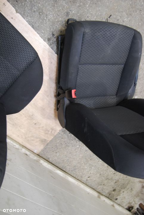 FOTELE WNĘTRZE VW GOLF VI 5D 2009R. - 4