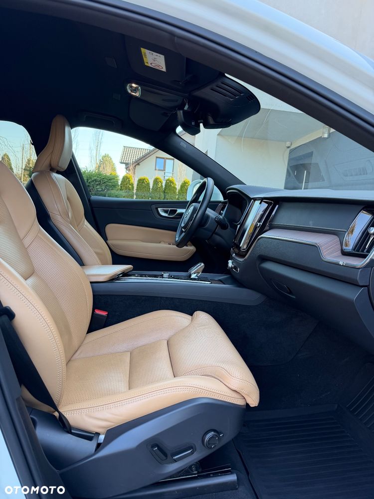 Volvo XC 60 B4 B Inscription - 15
