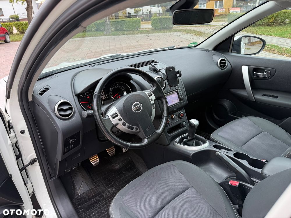 Nissan Qashqai 1.6 360 - 8