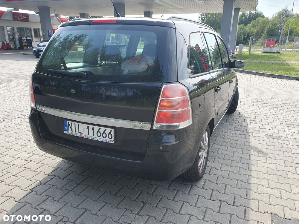 Opel Zafira - 4