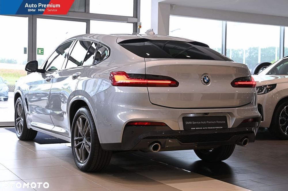 BMW X4 xDrive20i sport - 20