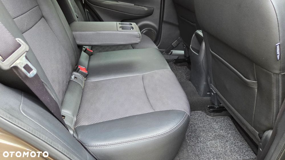 Nissan Qashqai 1.6 DIG-T N-Connecta - 37