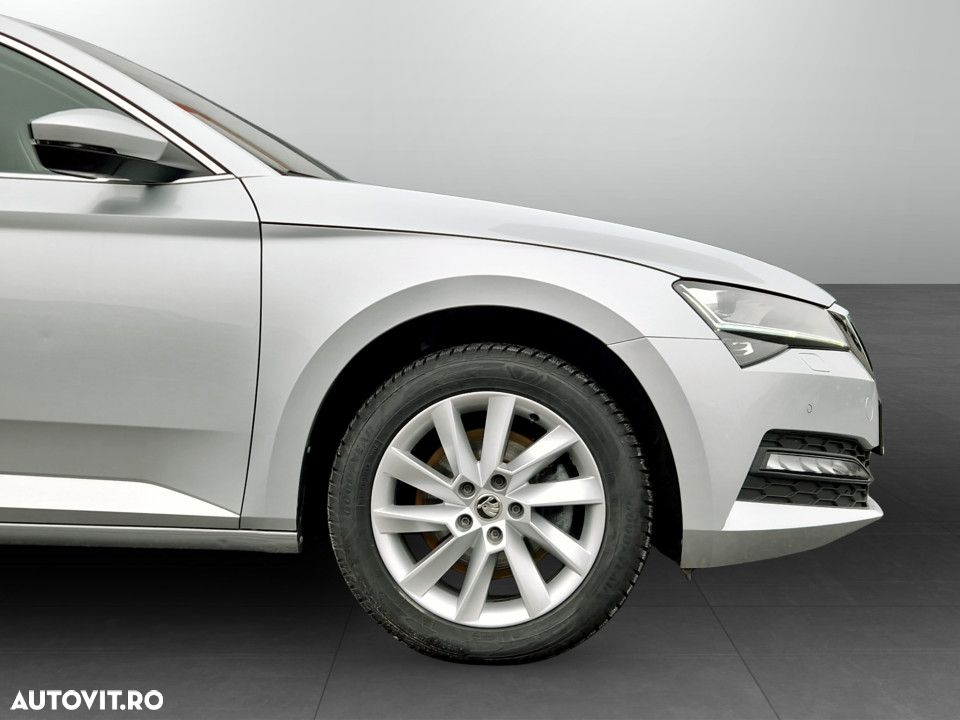 Skoda Superb 1.5 TSI DSG Ambition - 9