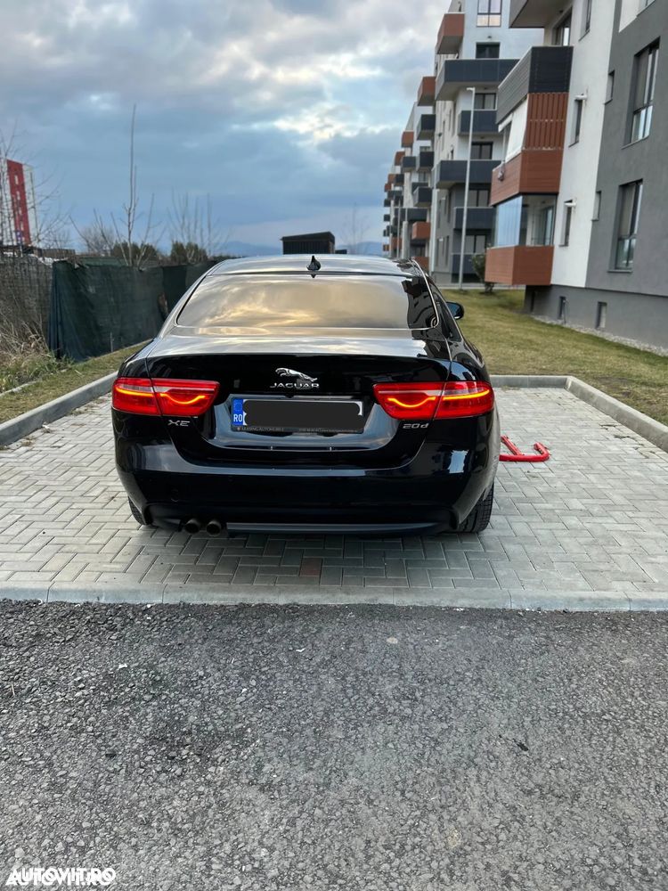 Jaguar XE 20d Aut. Prestige - 13