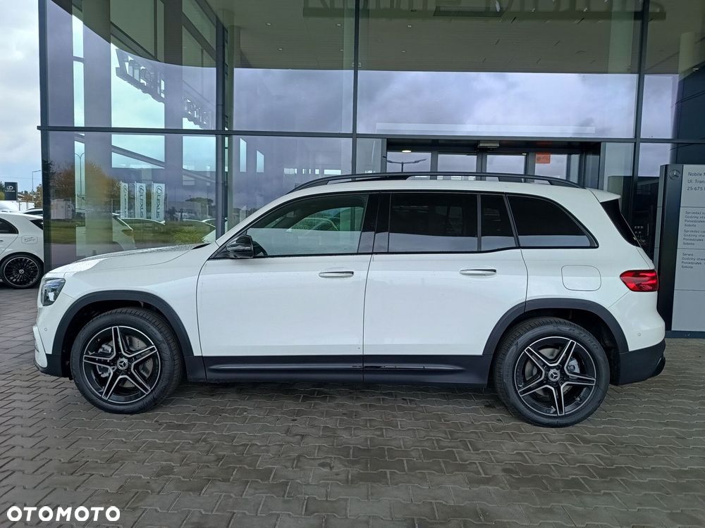 Mercedes-Benz GLB - 5