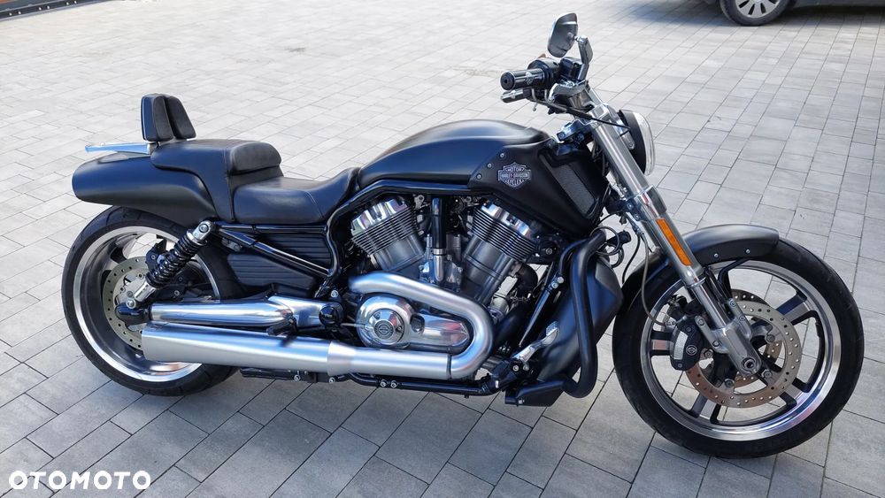 Harley-Davidson V-Rod Muscle - 7