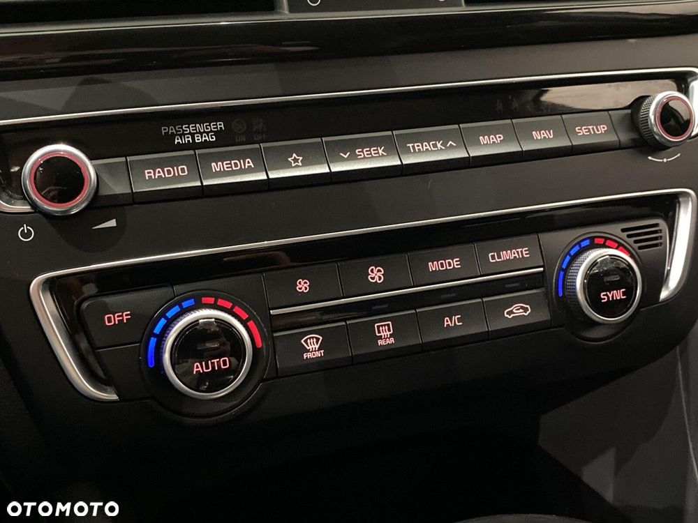 Kia Optima 1.6 CRDI SCR L DCT - 25