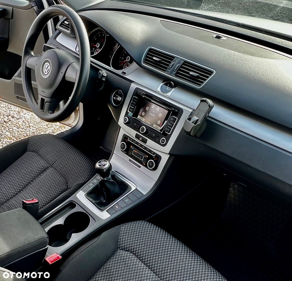 Volkswagen Passat 2011