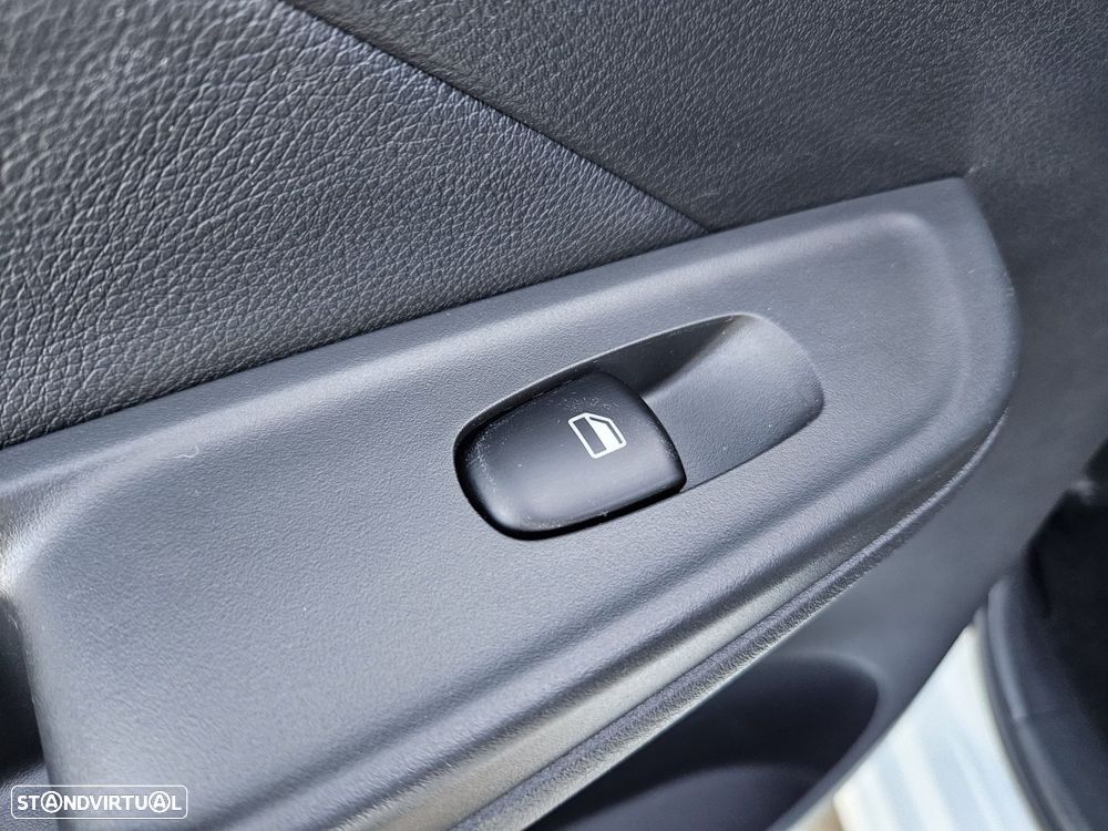 Nissan Micra 1.0 IG-T N-Design Chrome CVT - 41