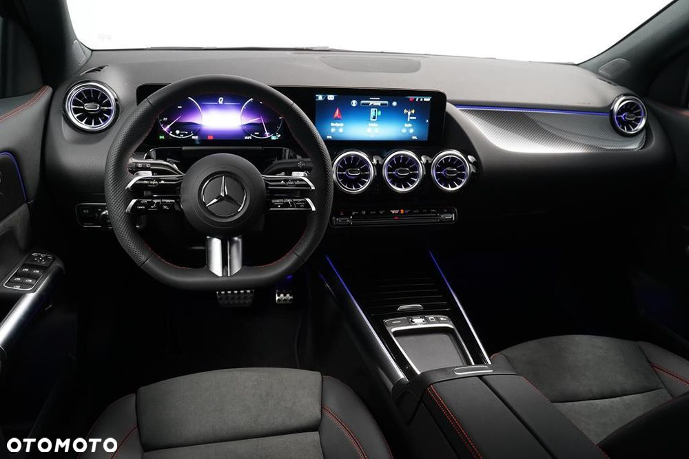Mercedes-Benz GLA 200 mHEV AMG Line 7G-DCT - 22