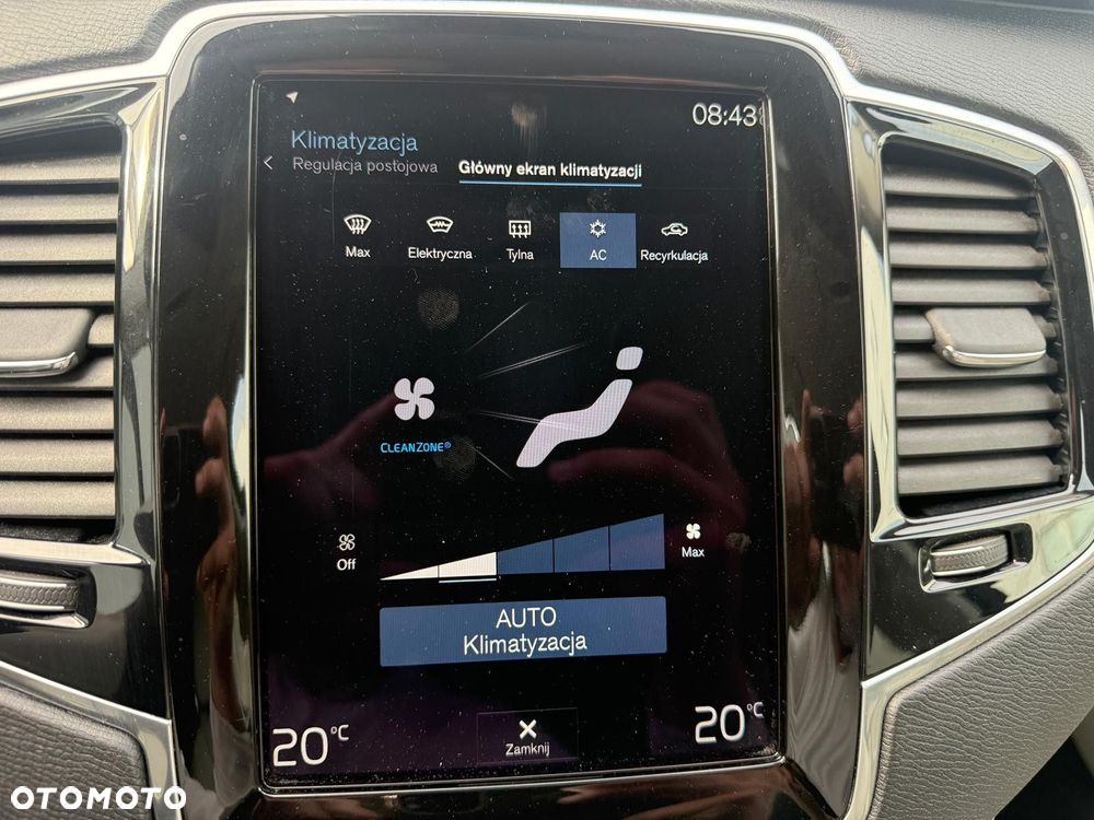 Volvo XC 90 - 23