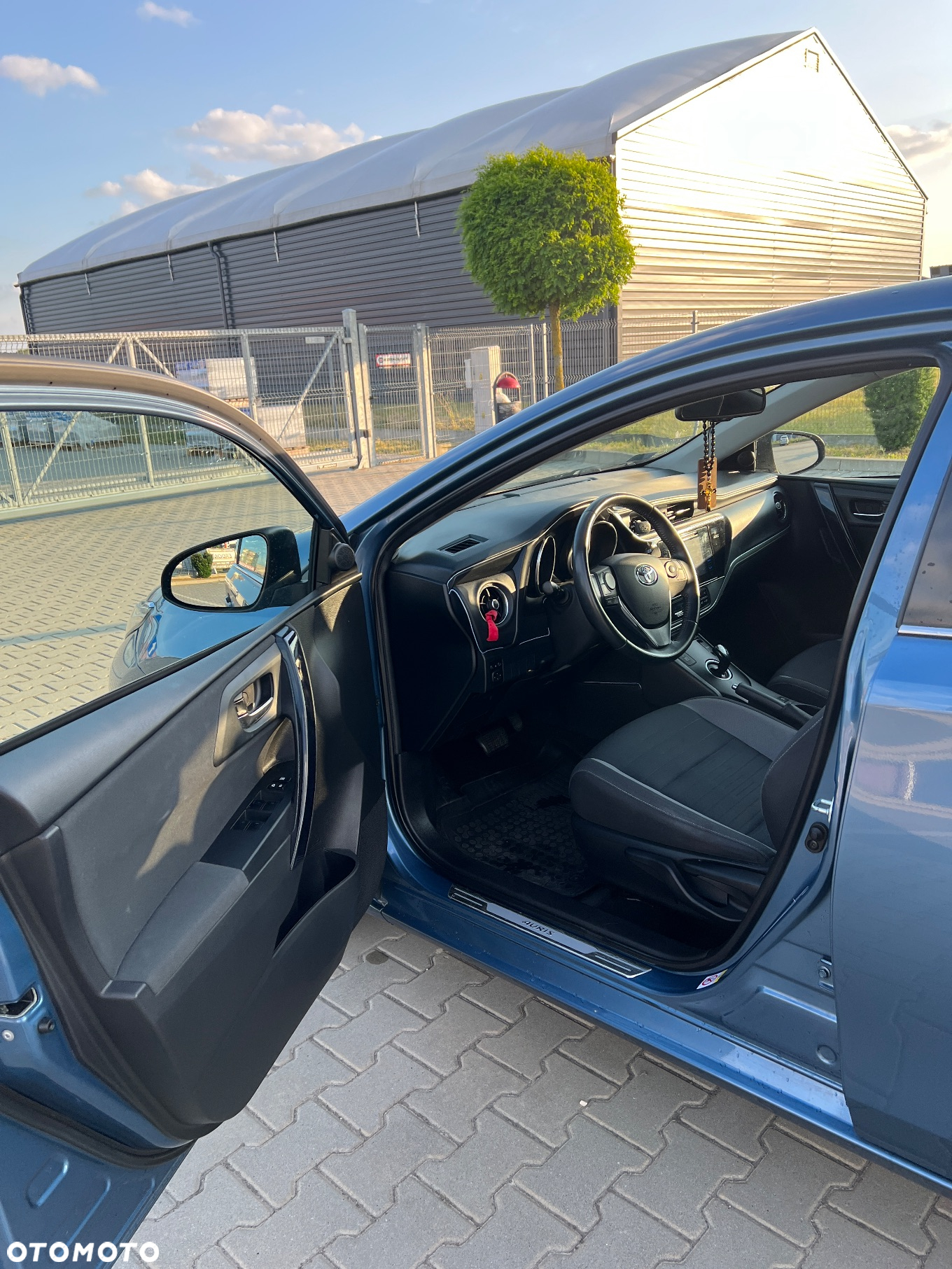 Toyota Auris Hybrid 135 Comfort - 11