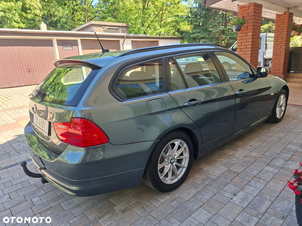 BMW Seria 3 320d DPF - 7