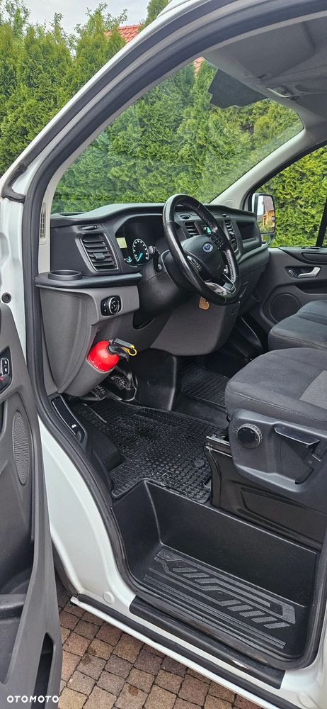 Ford Transit Custom - 10