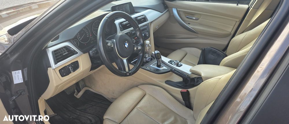 BMW Seria 3 320d xDrive Aut. Luxury Line - 11