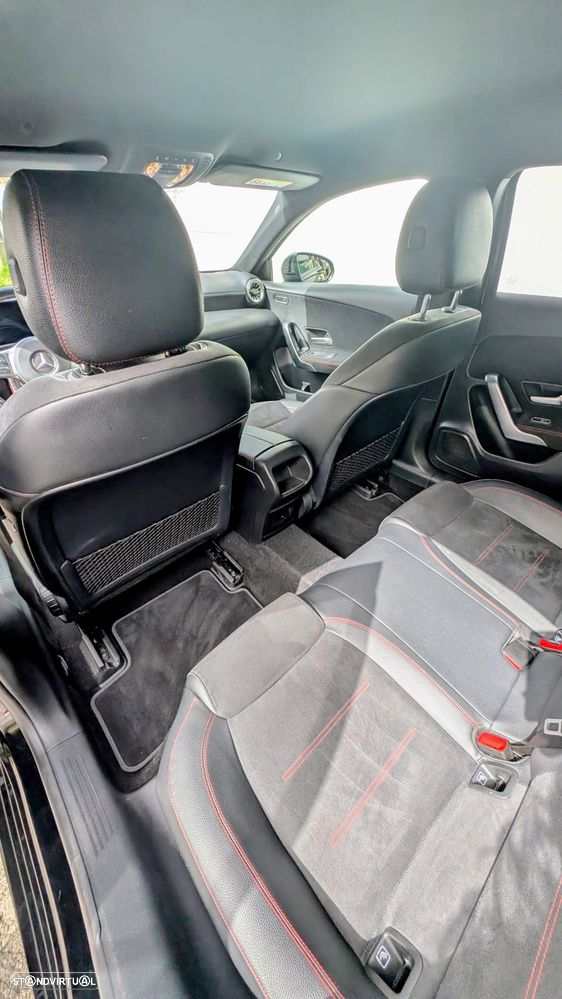 Mercedes-Benz A 250 Limousine - 14