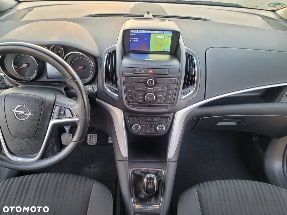 Opel Zafira Tourer 1.4 Turbo Business Innovation - 25