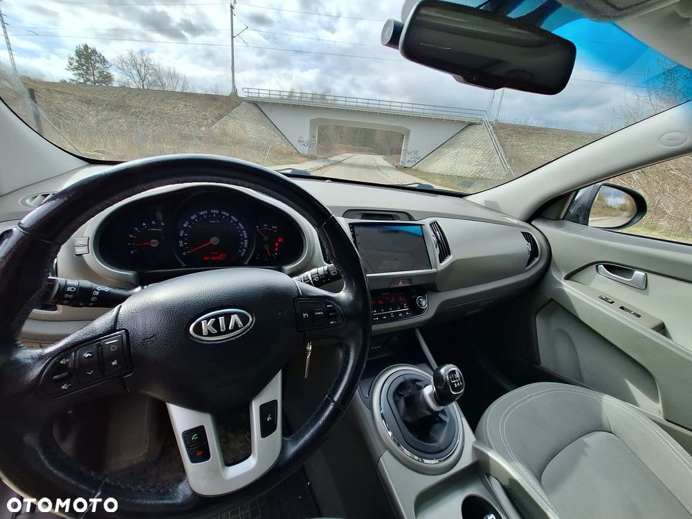 Kia Sportage 1.7 CRDI 2WD Attract - 9