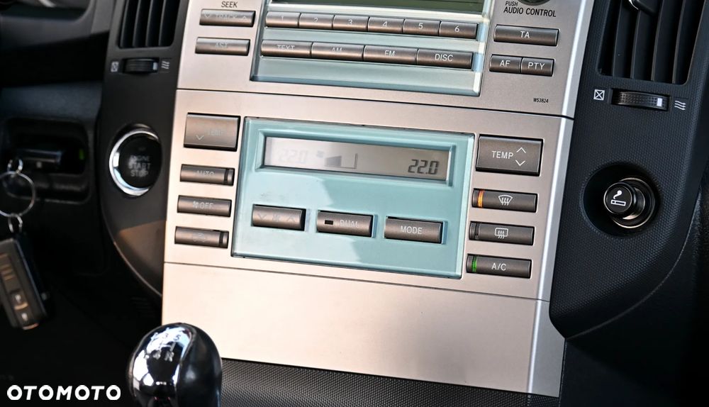 Toyota Corolla Verso 1.8 Sol + 7os - 21