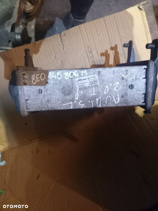 CHŁODNICA INTERCOOLER AUDI A4 B7 2.0TDI   8E0145806M - 2