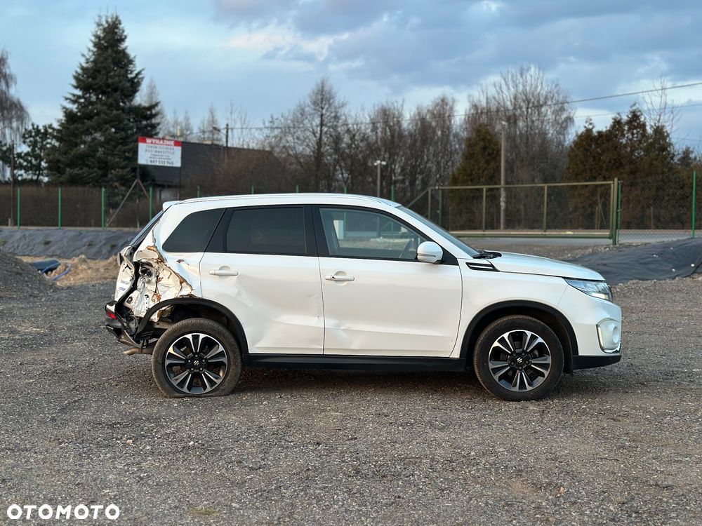 Suzuki Vitara - 10