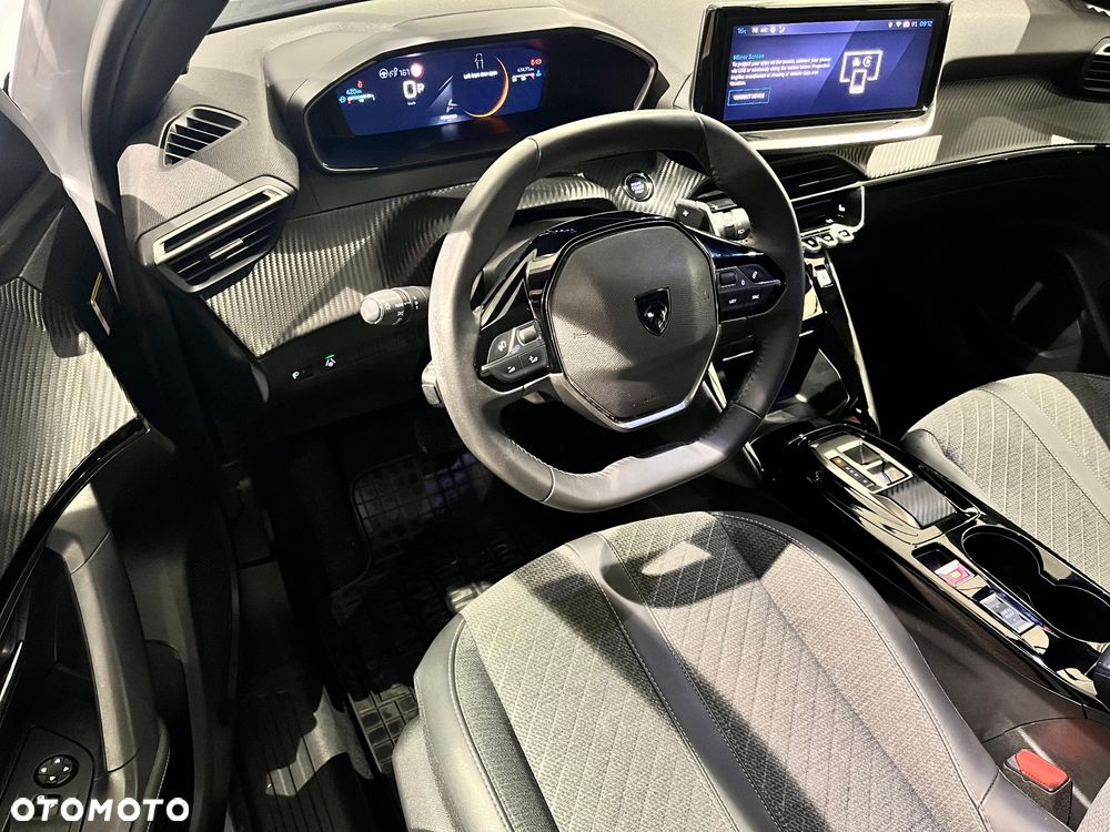 Peugeot 2008 1.2 PureTech Allure Pack S&S EAT8 - 10