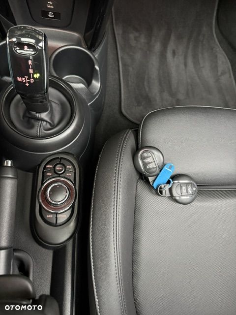 MINI Cooper Multitone Edition - 27